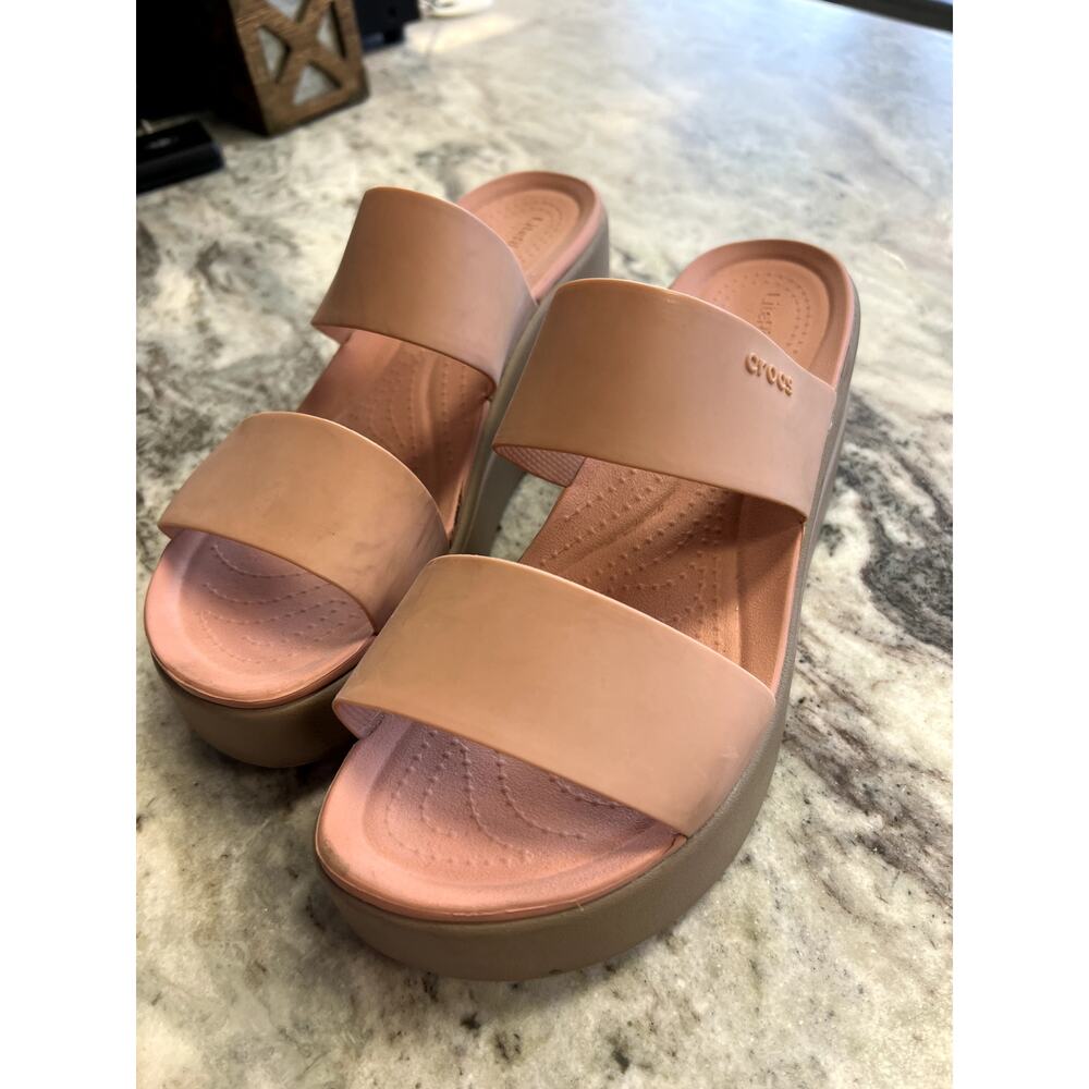 Crocs Brooklyn Nude Mid Wedge Sandals Size 9 - Picture 2 of 6